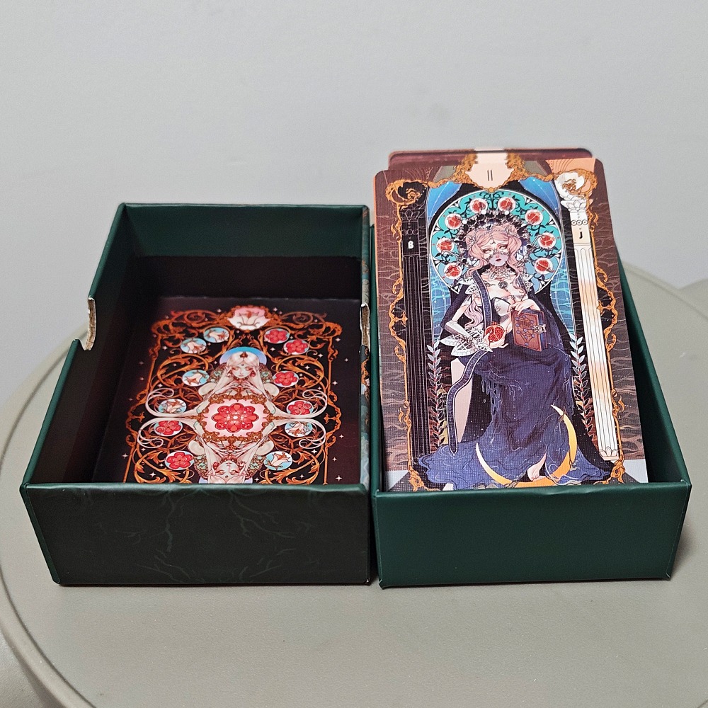 Double-embossed with Gorgeous  - огляд і ціна Tarot Deck With Guidebook